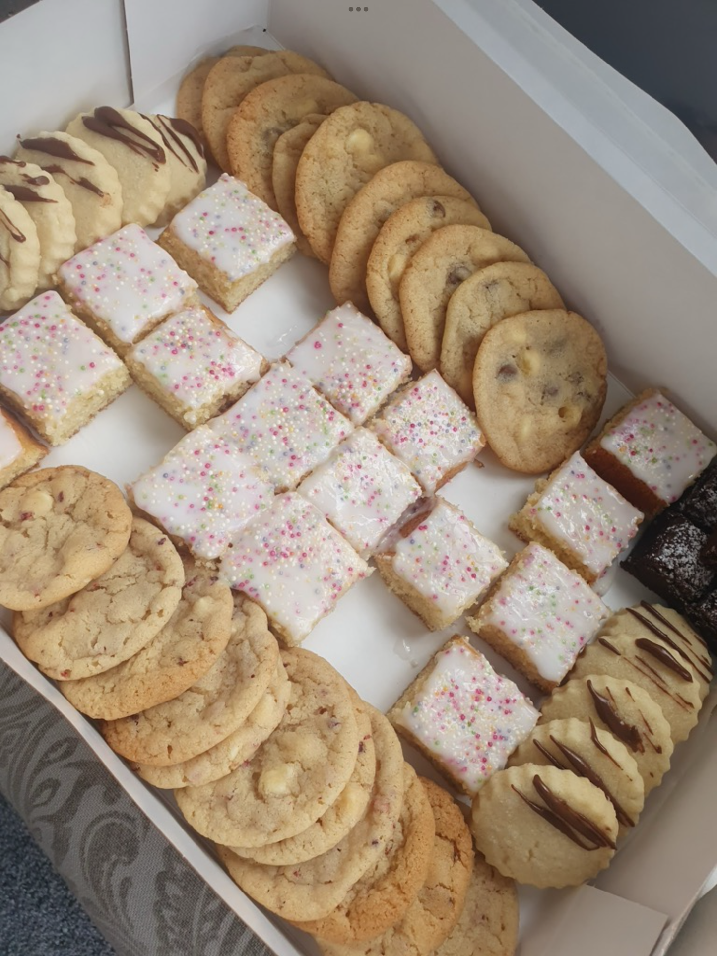 Large Monthly Subscription Box