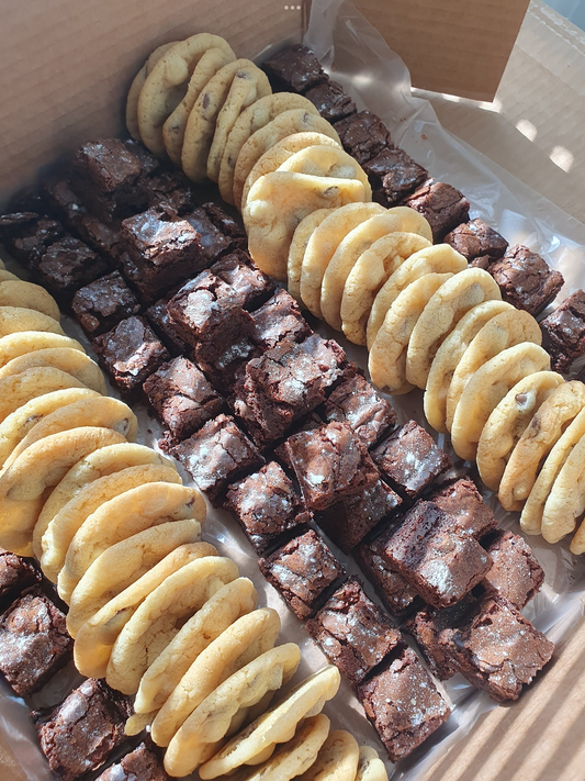 Large Monthly Subscription Box
