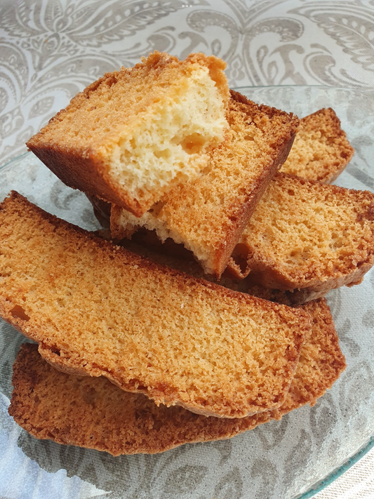 Cake Rusks (16 pieces)